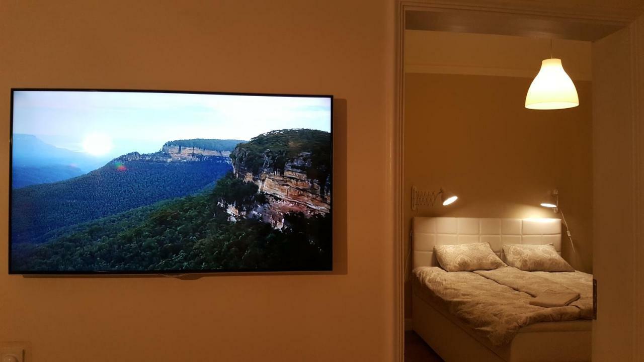 Modern History Apartment تالين المظهر الخارجي الصورة
