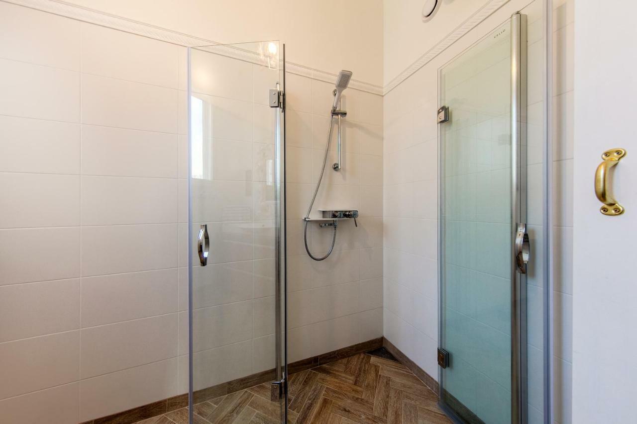 Modern History Apartment تالين المظهر الخارجي الصورة