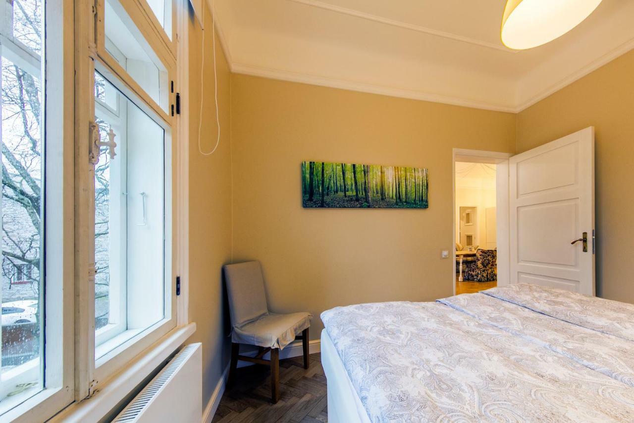 Modern History Apartment تالين المظهر الخارجي الصورة